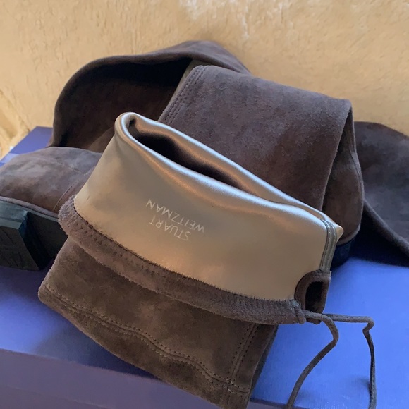 Stuart Weitzman
Lowland Over the Knee Boots - Picture 12 of 12